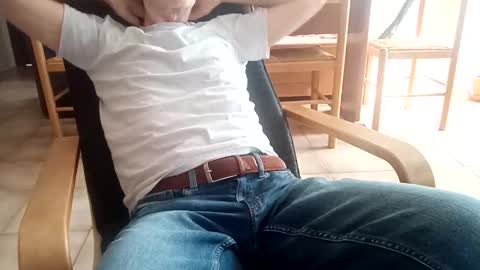 Snapshot of bigboos5633 chatting on October 9, 2025, 11:19 am bigboos5633 online show from October 9, 2025, 11:19 am