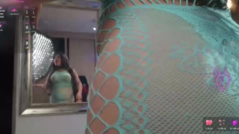 kyra Moor online show from March 27, 2026, 1:33 am