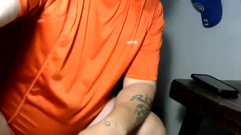 bigboybigbutt69 online show from June 28, 2026, 1:11 am