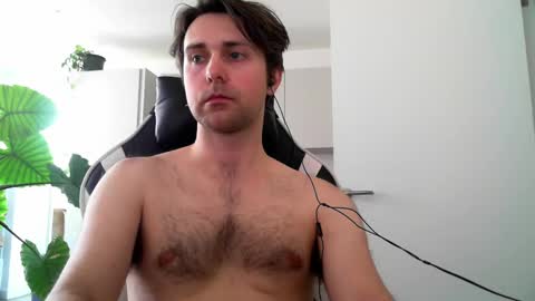 Snapshot of bigbrit_25 chatting on March 2, 2025, 11:18 am Big Brit online show from March 2, 2025, 11:18 am