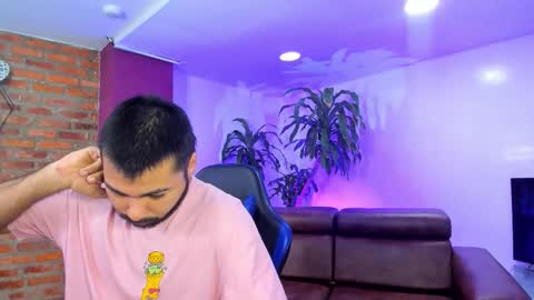 MOD ramon My team is mickey and roman online show from December 16, 2025, 1:05 pm