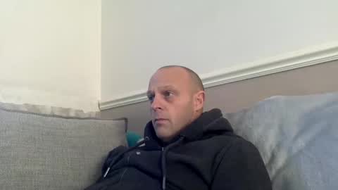 bigbumlover2377 online show from January 16, 2025, 2:19 pm