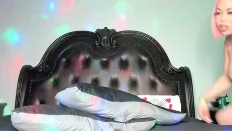 bigbuttsarena online show from March 6, 2025, 7:14 am