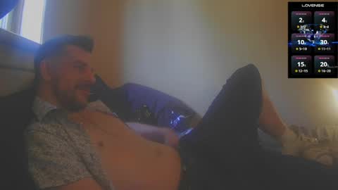 Jon - Im Straight online show from May 26, 2026, 5:31 pm