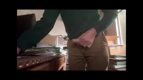 Snapshot of bigcock198111 chatting on November 10, 2025, 10:14 am bigcock198111 online show from November 10, 2025, 10:14 am