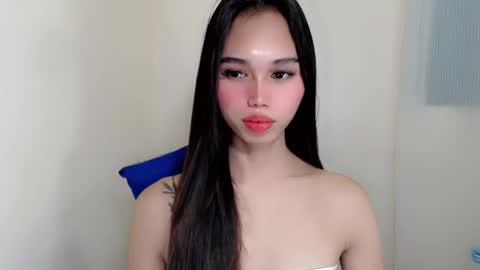 ZARINA online show from March 25, 2026, 6:58 pm