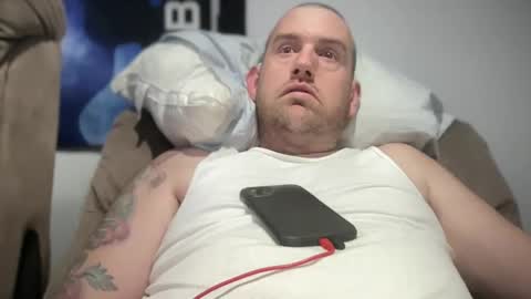 Snapshot of bigcocksuckingslut chatting on January 30, 2025, 1:55 am bigcocksuckingslut online show from January 30, 2025, 1:55 am