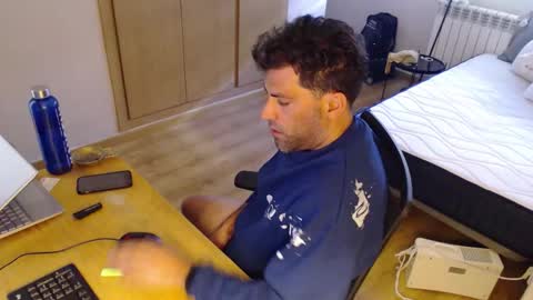 Snapshot of bigcok35spain chatting on September 26, 2025, 9:35 am bigcok35spain online show from September 26, 2025, 9:35 am