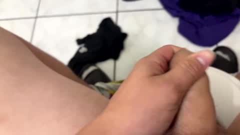 bigdaddy24569 online show from April 19, 2026, 4:01 am