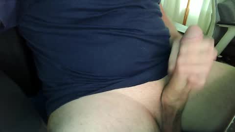 Snapshot of bigdaddy7359 chatting on May 5, 2026, 7:44 pm Alex online show from May 5, 2026, 7:44 pm