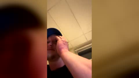 Snapshot of bigdaddycumz chatting on March 27, 2026, 3:01 am Bigdaddycumz online show from March 27, 2026, 3:01 am