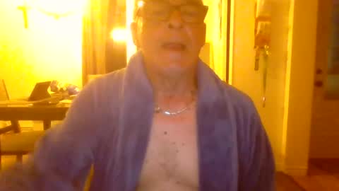 Snapshot of bigdeer581917471 chatting on July 7, 2026, 7:23 am bigdeer581917471 online show from July 7, 2026, 7:23 am