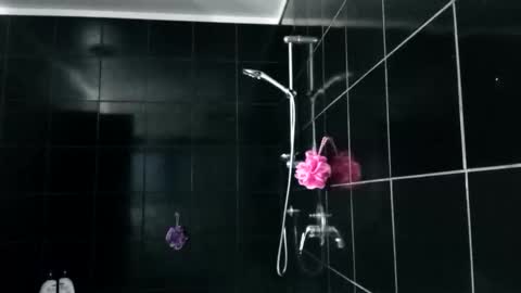 bigdiccbrannn online show from November 21, 2025, 1:10 pm