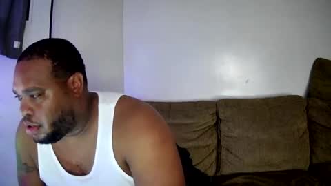 Snapshot of bigdick_bandit22 chatting on January 2, 2025, 2:43 am Juliet Romeo online show from January 2, 2025, 2:43 am