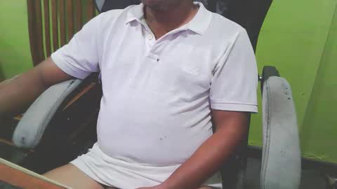 bigdickguyaux online show from March 22, 2026, 7:39 pm