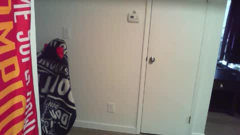 Snapshot of bigdog_112 chatting on April 30, 2026, 10:47 pm BigWilly online show from April 30, 2026, 10:47 pm
