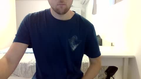 biggbaguette1 online show from September 14, 2025, 10:25 am