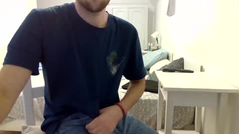 biggbaguette1 online show from September 25, 2025, 1:26 pm