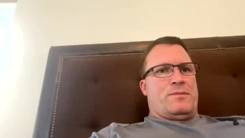 bigger22332233 online show from December 13, 2024, 7:10 pm