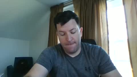 BiggestBallsOnChatr online show from December 14, 2025, 7:29 pm