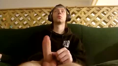 Snapshot of biggestboiiii chatting on November 5, 2025, 3:17 am biggestboiiii online show from November 5, 2025, 3:17 am