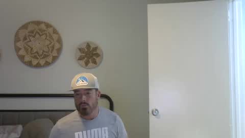 Gavin online show from February 18, 2025, 11:30 pm