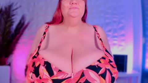 BIGGY MELON online show from May 27, 2026, 3:36 am