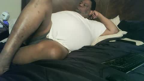 Snapshot of biggyscorpio chatting on December 11, 2024, 5:00 am biggyscorpio online show from December 11, 2024, 5:00 am