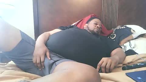 Snapshot of biggyscorpio chatting on February 17, 2025, 7:31 pm biggyscorpio online show from February 17, 2025, 7:31 pm