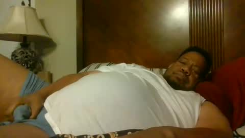 Snapshot of biggyscorpio chatting on November 17, 2025, 8:20 am biggyscorpio online show from November 17, 2025, 8:20 am