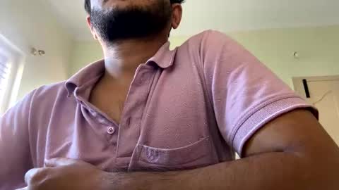 Snapshot of bighandsomesatisfy chatting on December 31, 2024, 11:20 am bighandsomesatisfy online show from December 31, 2024, 11:20 am