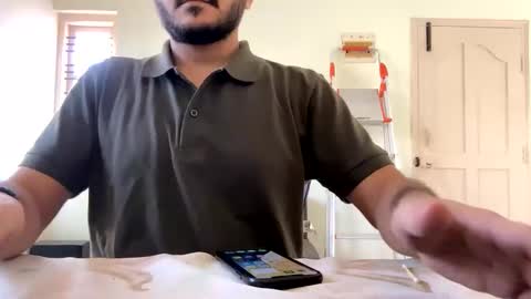 Snapshot of bighandsomesatisfy chatting on January 6, 2025, 7:31 am bighandsomesatisfy online show from January 6, 2025, 7:31 am