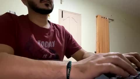 Snapshot of bighandsomesatisfy chatting on February 7, 2025, 5:07 pm bighandsomesatisfy online show from February 7, 2025, 5:07 pm