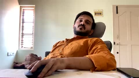 Snapshot of bighandsomesatisfy chatting on February 14, 2025, 6:45 am bighandsomesatisfy online show from February 14, 2025, 6:45 am