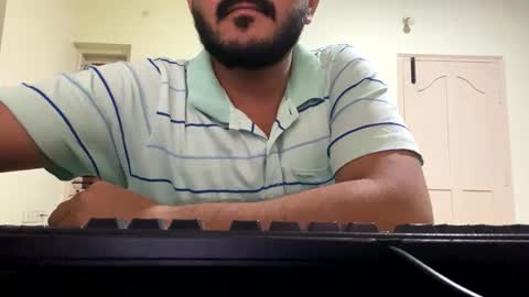 Snapshot of bighandsomesatisfy chatting on March 9, 2025, 4:11 pm bighandsomesatisfy online show from March 9, 2025, 4:11 pm