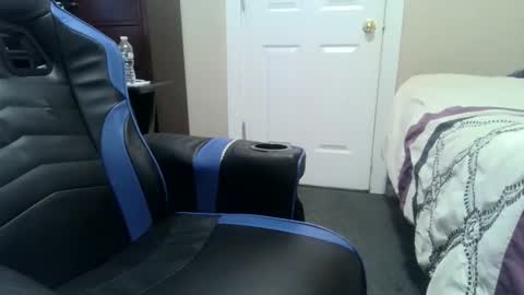 BIGJEFF50 online show from September 17, 2025, 7:59 pm