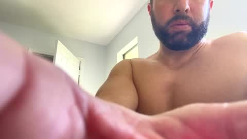 Snapshot of biglazzer1230 chatting on October 13, 2025, 3:01 pm biglazzer1230 online show from October 13, 2025, 3:01 pm