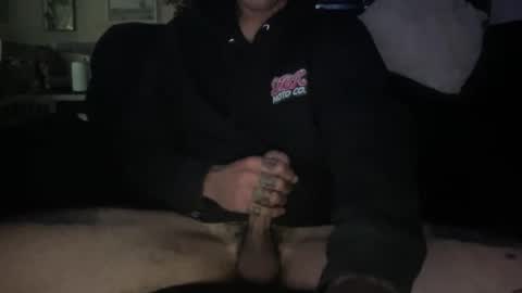 bigloadzisback023 online show from January 4, 2025, 12:37 am