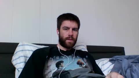 Snapshot of bigmag23 chatting on April 30, 2026, 6:47 pm bigmag23 online show from April 30, 2026, 6:47 pm