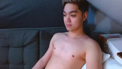 Snapshot of bigshowforyouxx chatting on March 31, 2026, 1:51 am Jay online show from March 31, 2026, 1:51 am