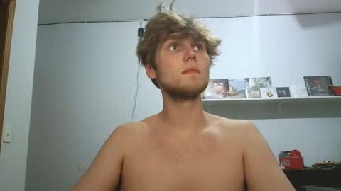 Snapshot of bigskinnyboyshh chatting on April 29, 2026, 1:53 am bigskinnyboyshh online show from April 29, 2026, 1:53 am