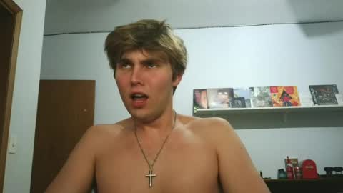 bigskinnyboyshh online show from July 1, 2026, 10:31 pm