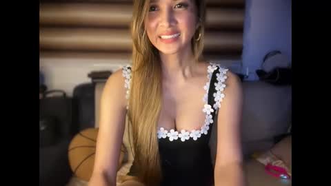 Yna     online show from February 11, 2026, 3:39 pm