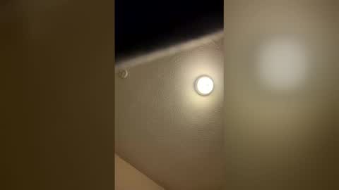 Snapshot of bigt540503 chatting on April 9, 2026, 4:34 am bigt540503 online show from April 9, 2026, 4:34 am