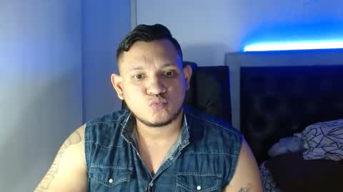 Snapshot of bigthick_blackcock chatting on April 7, 2026, 6:58 am MANUEL online show from April 7, 2026, 6:58 am