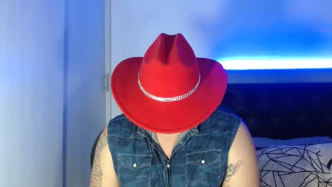 Snapshot of bigthick_blackcock chatting on May 5, 2026, 6:32 am MANUEL online show from May 5, 2026, 6:32 am