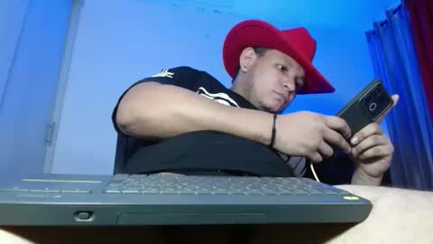 Snapshot of bigthick_blackcock chatting on May 13, 2026, 1:14 am MANUEL online show from May 13, 2026, 1:14 am