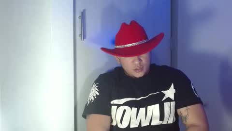 Snapshot of bigthick_blackcock chatting on May 22, 2026, 5:25 am MANUEL online show from May 22, 2026, 5:25 am