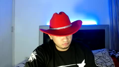 Snapshot of bigthick_blackcock chatting on May 24, 2026, 4:06 am MANUEL online show from May 24, 2026, 4:06 am