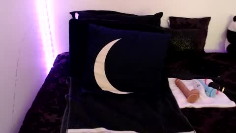 Snapshot of bigtittedtattedlesbian chatting on July 6, 2026, 11:07 pm Nichole lights online show from July 6, 2026, 11:07 pm
